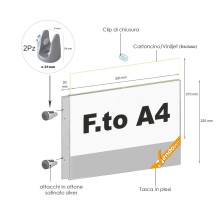 TARGA DA PARETE A BANDIERA COMPLETA DI ATTACCHI A MURO PANNELLO A4 ORIZZONTALE