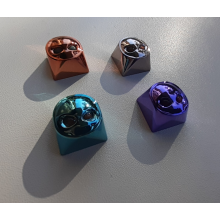 KEYCAPS 3D TRIDIMENSIONALI ALIENS ALIENI LUCE LED CHE TRASPARE DA OCCHI GAMING